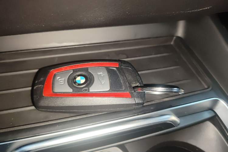 Used BMW 2 Series 2019 225i Convertible Coupe Sports Design Package
