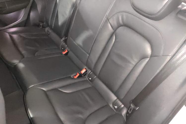 Used Audi Q3 2015 35 TFSI Comfort Model
