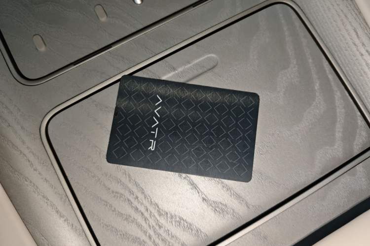 Used  12 2024 650 Three-Laser Four-Wheel Drive Performance Edition
