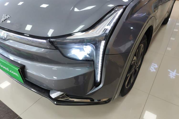 Used NETA U 2023 NETA U-Ⅱ Challenge Edition 400 U Show – Lithium Iron Phosphate
