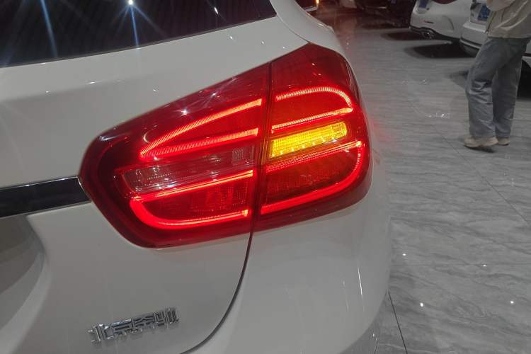 Used Mercedes-Benz GLA 2016 GLA 200 Fashion Model
