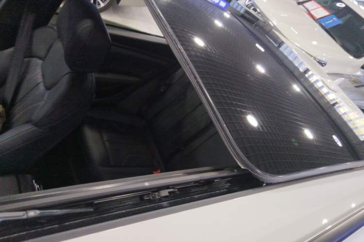 Used Audi Q5L 2023 40T Luxury Dynamic Model
