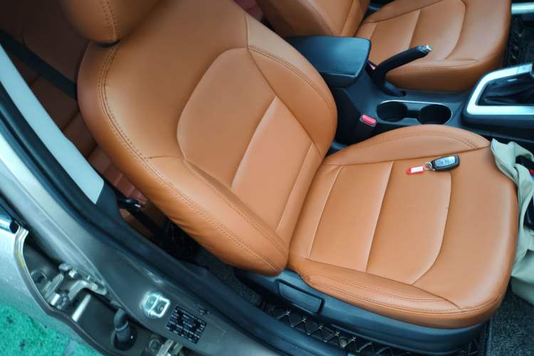 Used Hyundai Elantra 2016 1.6L Automatic ZhiXuan – Elite Version