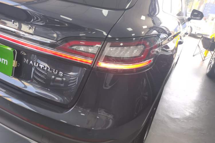 Used Lincoln Nautilus 2021 2.0T Four-Wheel Drive Luxury Edition