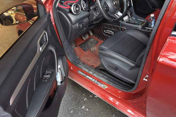 Used MG 6 2017 20T Automatic Luxury Smart Connect Version China V Standard