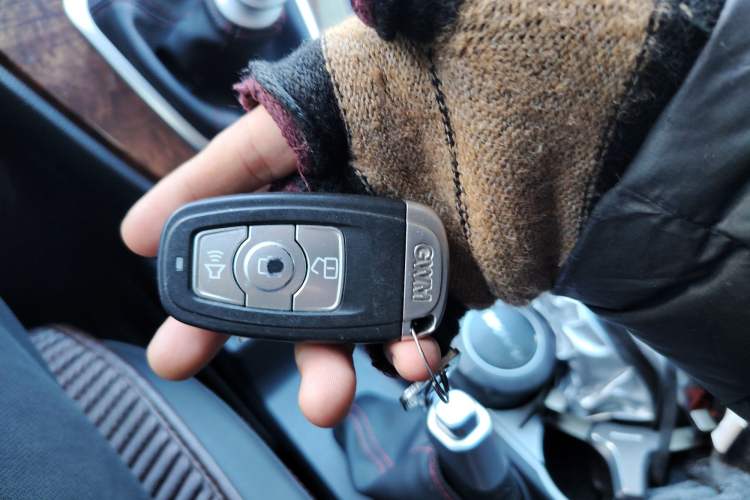 Used Haval H6 2017 Red-Label Sport Edition 1.5T Manual Two-Wheel Drive Elite Model
