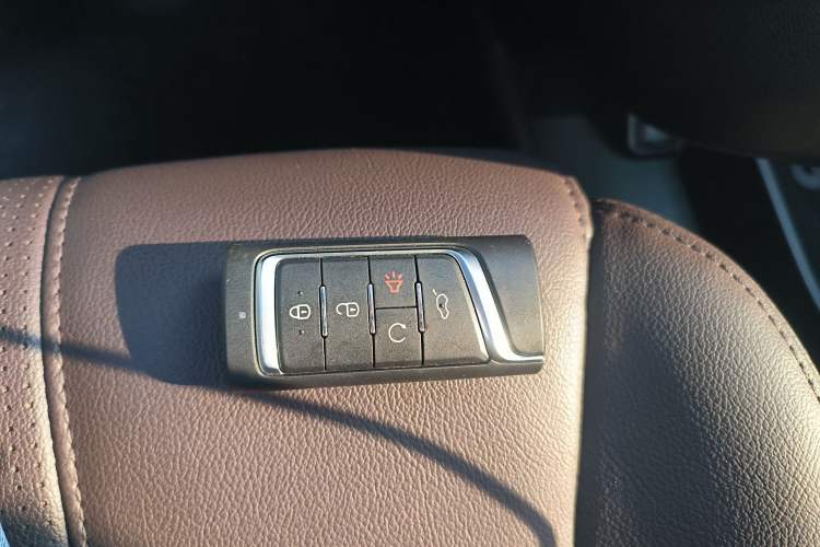 Used GAC Trumpchi M6 2019 270T DCT Prestige Edition (7-seater) China VI