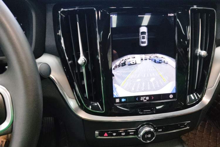 Used Volvo S60 2024 B4 Zhiyi Luxury Edition