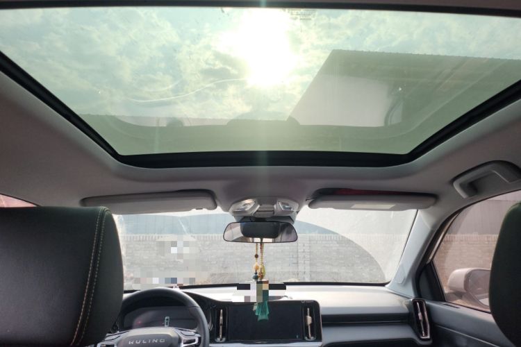 Used Wuling Xingyun 2023 2.0L DHT Flagship Edition