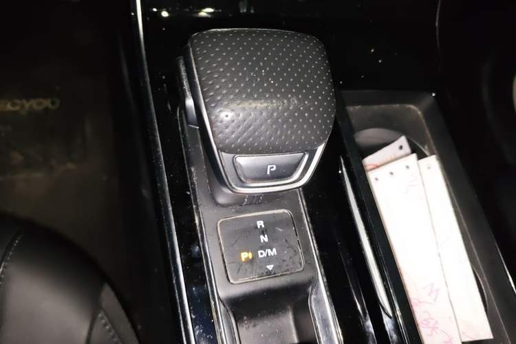 Used Roewe RX5 MAX 2019 300TGI Automatic Smart Cabin Luxury Edition
