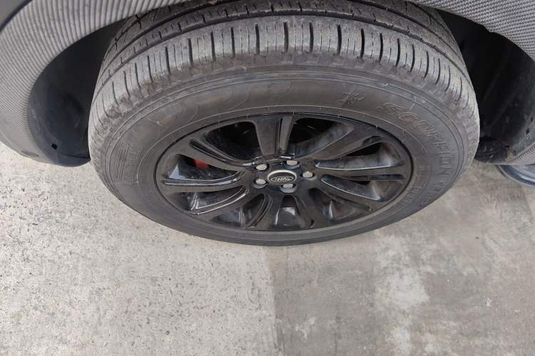 Used Land Rover Discovery Sport 2018 240 PS SE Version