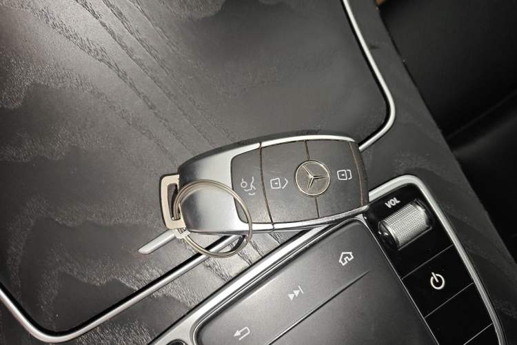 Used Mercedes-Benz C-Class 2020 Restyled C 200 L Fashion Edition Sport Version