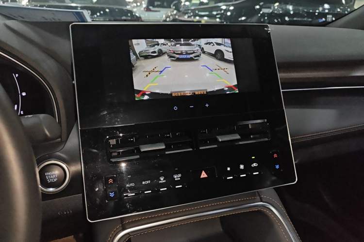 Used Toyota Avalon 2024 2.0L Premium Edition