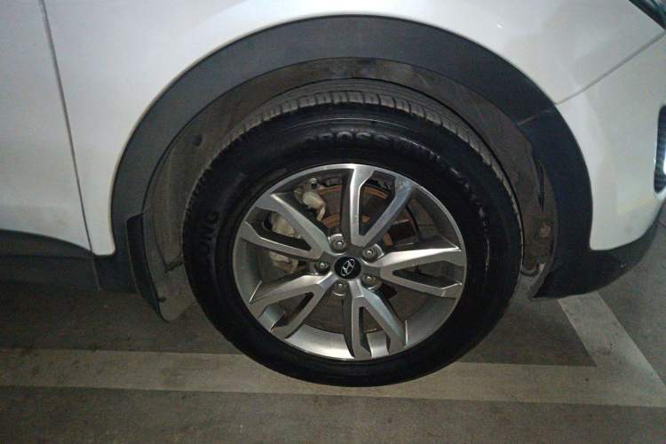 Used Hyundai Santa Fe 2013 2.0T Automatic Two-Wheel Drive Prestige Version
