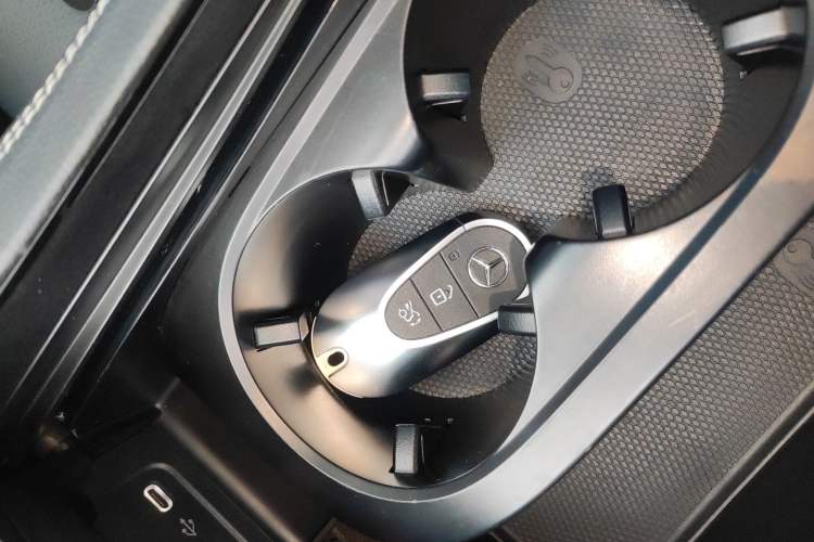 Used Mercedes-Benz C-Class 2024 Facelift C 260 L Night Edition Sport Version
