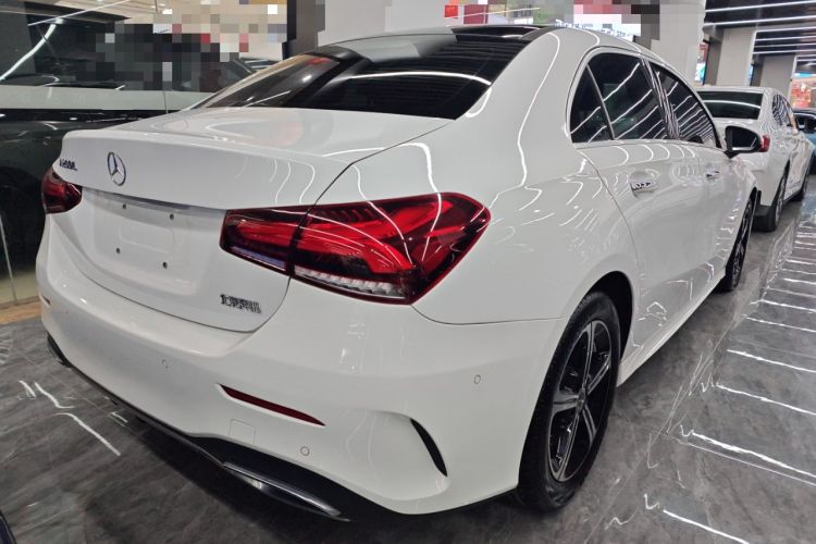 Used Mercedes-Benz A-Class 2022 Revised Version A 200 L Sport Sedan Fashionable Style