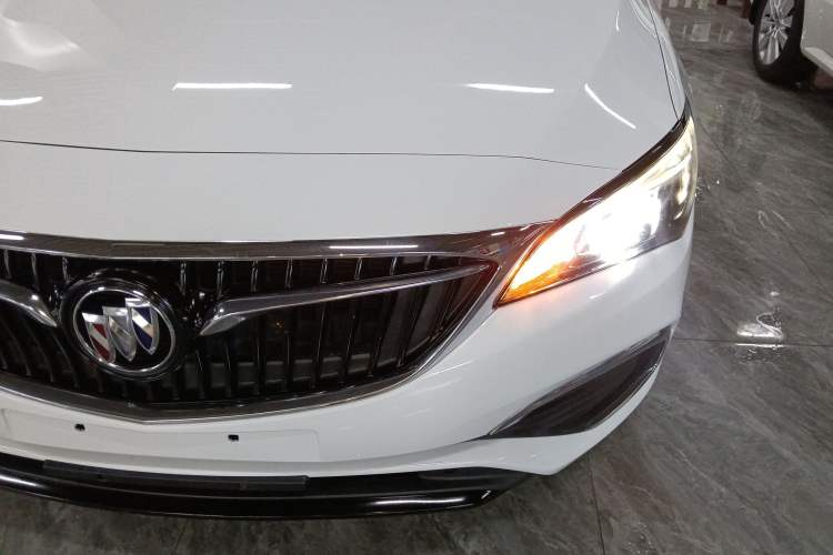 Used Buick Verano 2018 Sedan 15S Automatic Leading Model