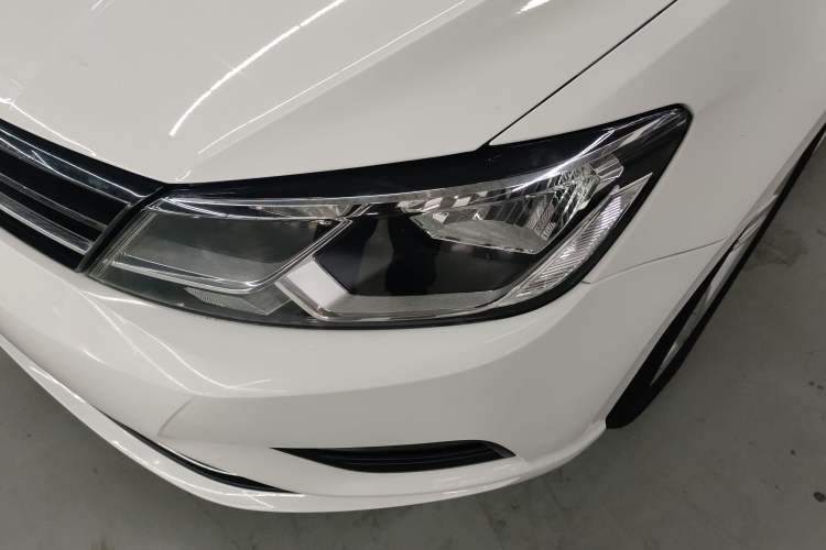 Used Volkswagen Lamando 2018 280TSI DSG Comfort Edition
