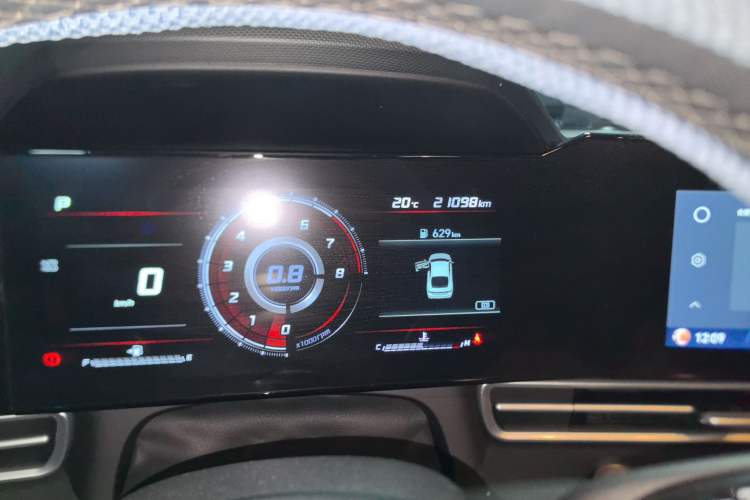 Used Hyundai Elantra 2022 1.5L CVT LUX Prestige Edition