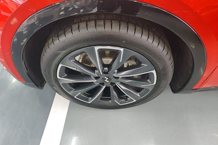 Used ONVO L60 2024 60 kWh Rear-Drive Version
