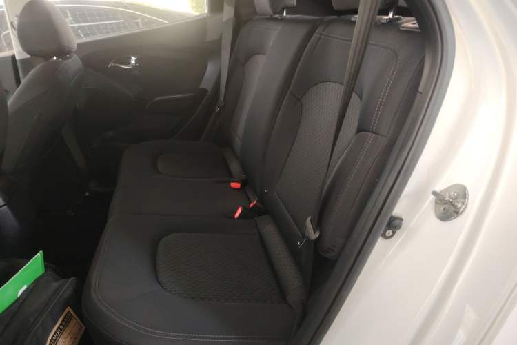 Used Hyundai ix35 2015 2.0L Automatic 2WD Comfort Edition China IV Standard
