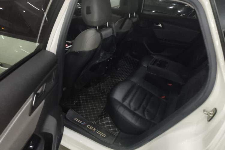 Used Citroen C5 X 2022 1.6T Flagship Extraordinary Edition – Year of the Tiger New Beginnings Version
