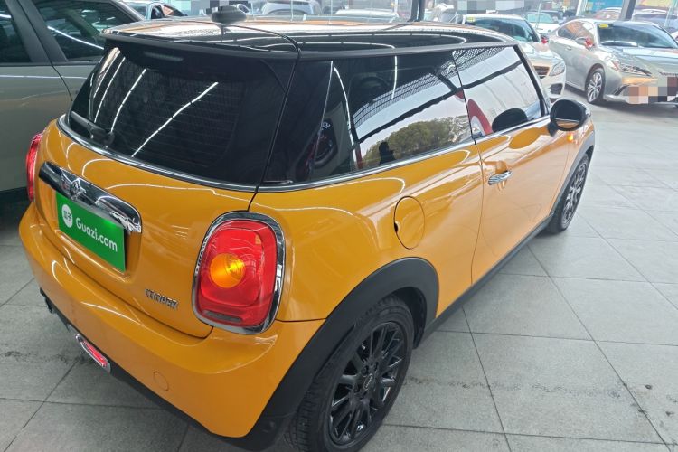 Used  MINI 2016 1.5T COOPER

