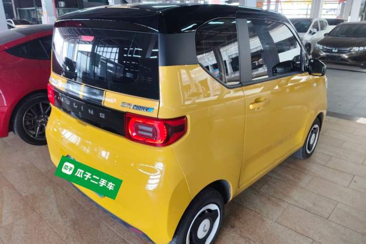 Used Wuling Hongguang MINIEV 2021 Macaron Premium Model – Lithium Iron Phosphate

