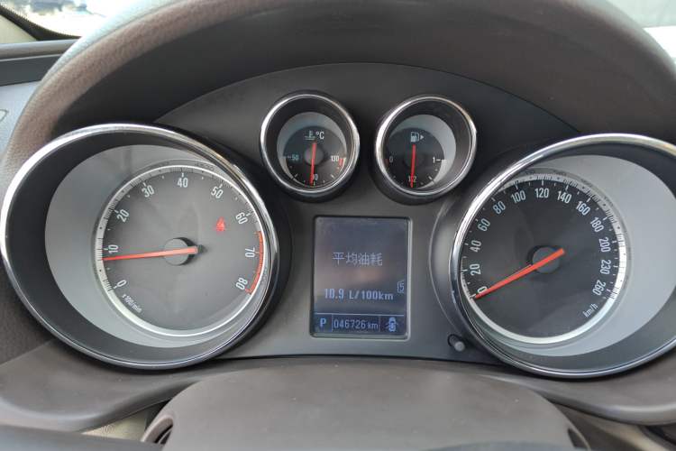 Used Buick Regal 2015 2.0L Leading Fashion Edition
