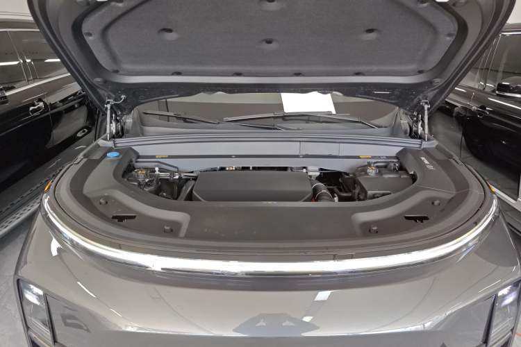 Used Li Auto L9 2024 Ultra Model
