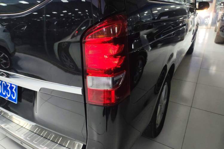 Used Mercedes-Benz Vito 2016 2.0T Business Edition