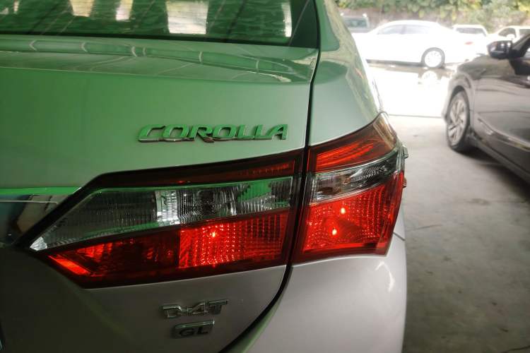 Used Toyota Corolla 2017 Revised Version 1.2T S-CVT GL
