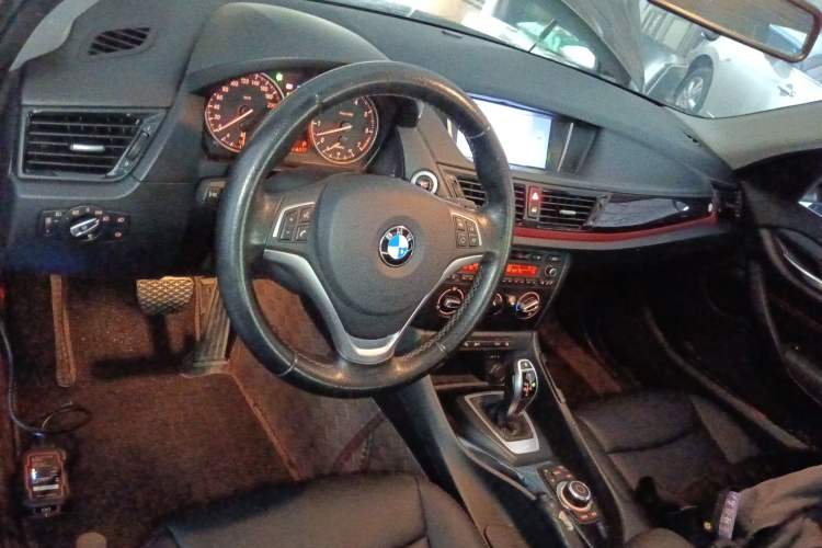 Used BMW X1 2015 sDrive18i Fashion Upgrade Edition