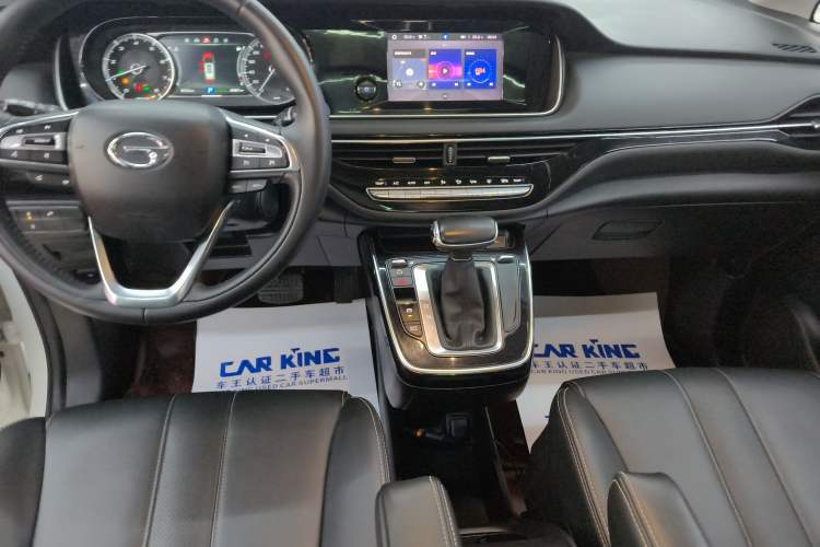 Used GAC Trumpchi M6 2021 270T DCT Luxury Edition (7-seater)
