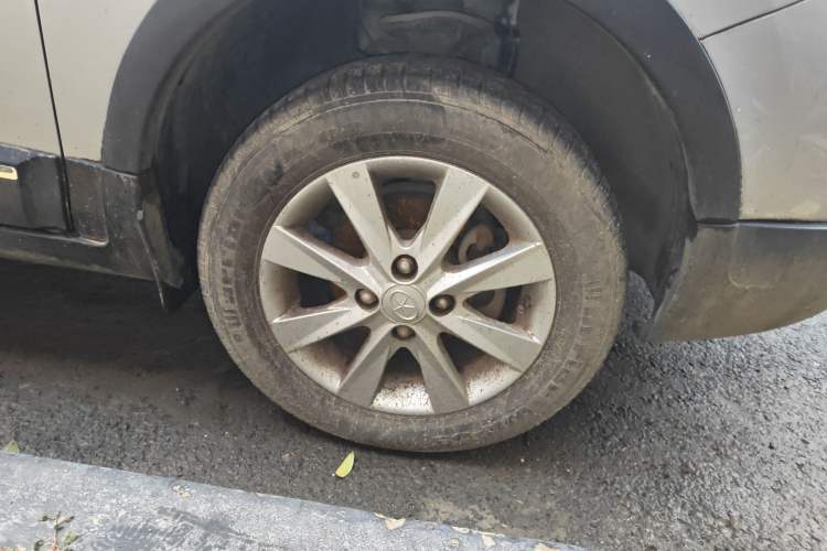 Used JAC Heyue A13RS 2014 CROSS 1.3L Manual Comfort Model
