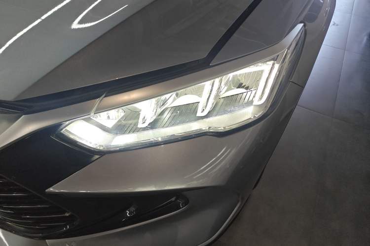 Used BYD Song Pro New Energy 2023 Champion Edition DM-i 110KM Excellence Model
