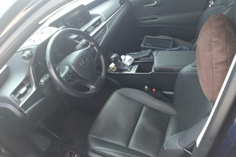 Used Lexus ES 2018 200 Excellence Edition China V Standard
