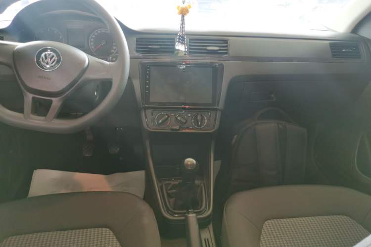 Used Volkswagen Santana 2019 1.5L Manual Fashion Edition China VI Standard
