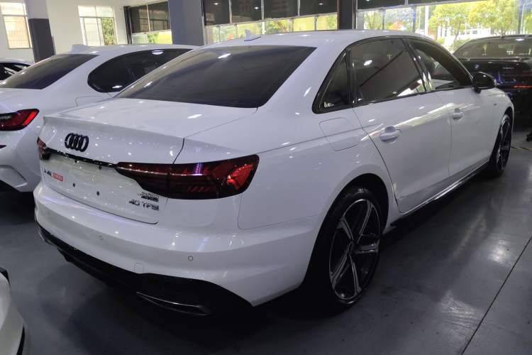 Used Audi A4L 2024 40 TFSI Luxury Dynamic Edition