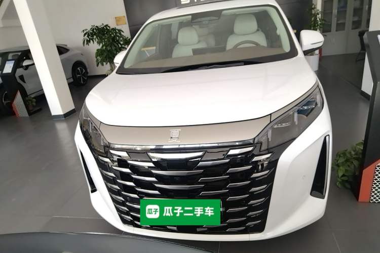 Used BYD Xia 2025 DM-i 1.5T 180km Beyond Edition
