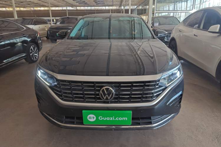 Used Volkswagen Passat 2023 Revised 330TSI Elite Edition
