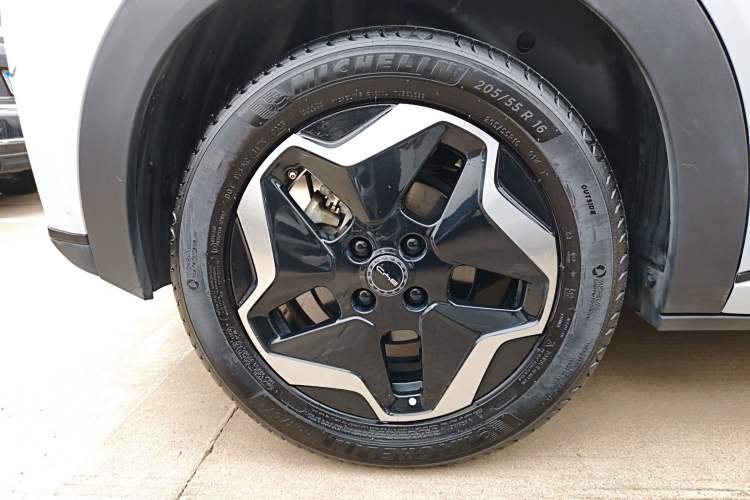 Used BYD Dolphin 2021 405 km Fashion Edition
