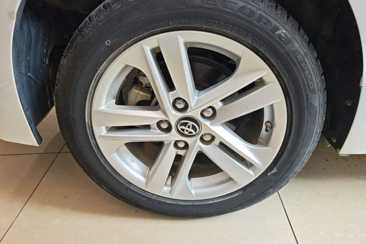 Used Toyota Levin 2021 185T CVT Luxury Edition
