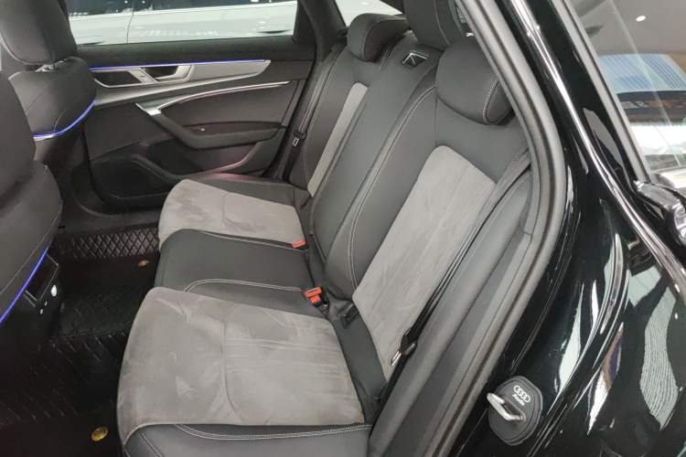 Used Audi A6L 2024 40 TFSI Luxury Dynamic Edition
