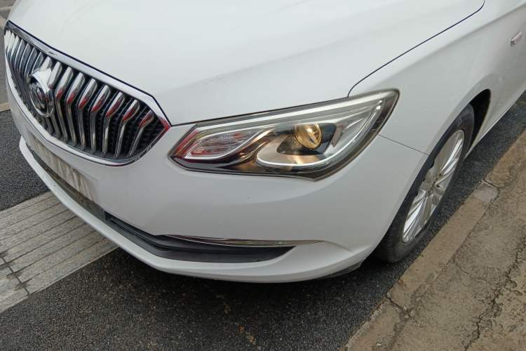 Used Buick GT 2017 15N Automatic Elite Version
