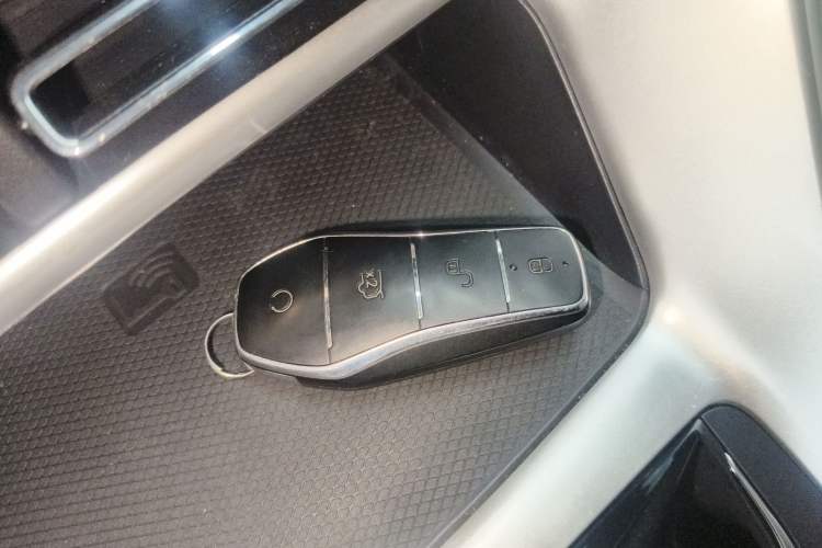 Used BYD Song Pro New Energy 2023 Champion Edition DM-i 71KM Navigation Model