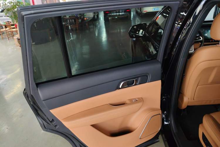 Used Li Auto ONE 2021 Extended-Range 6-Seater Version
