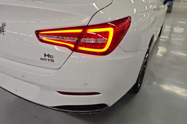 Used Hongqi H5 2020 1.5T DCT Flagship Edition
