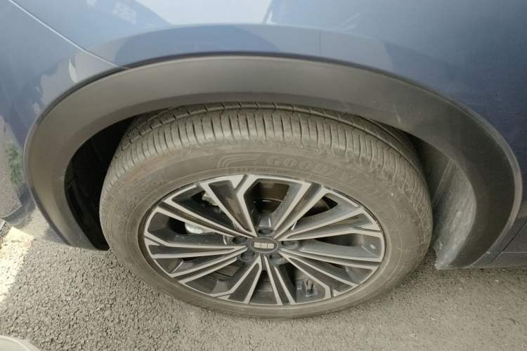 Used  Galaxy Xingjian 7 EM-i 2025 120km Flagship Edition
