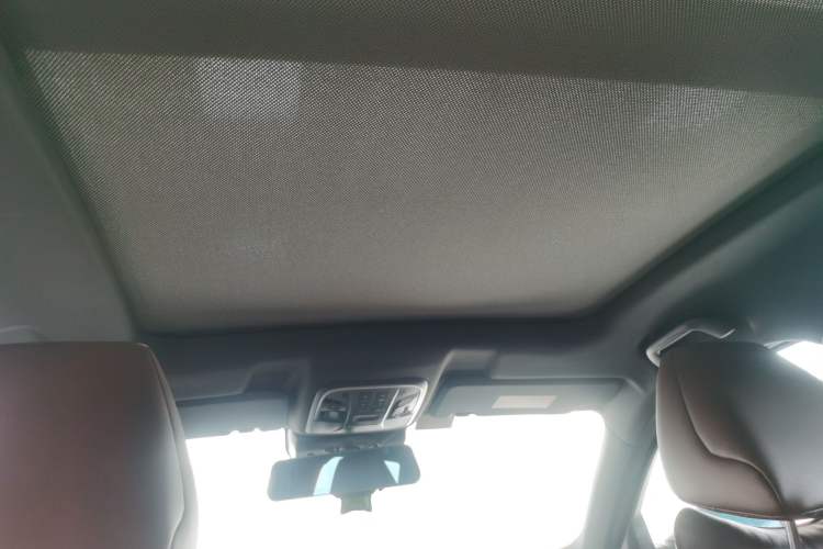 Used Haval H6 2018 Red-Label 2.0T Automatic Luxury Model
